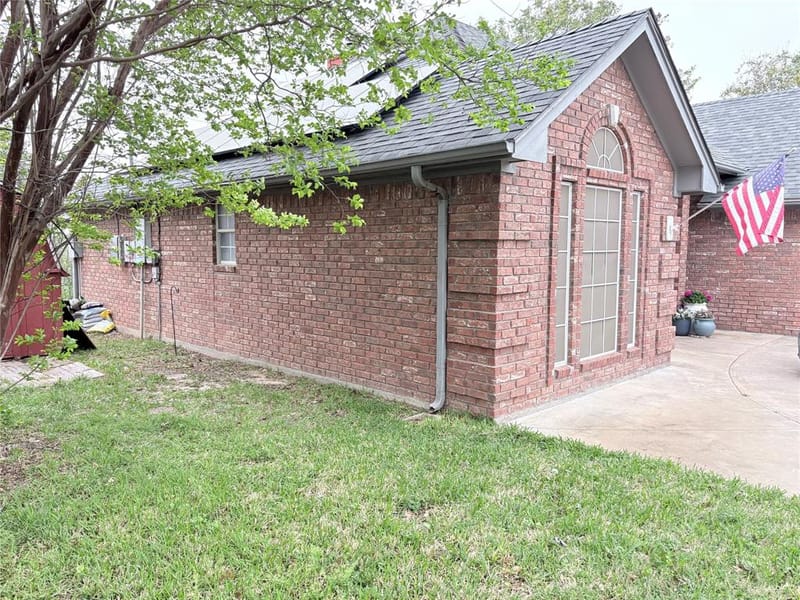 1200 Oak Tree Lane, Weatherford TX 76086 - Photo 3