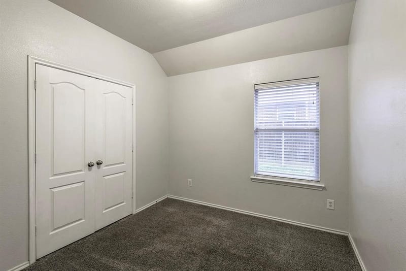 448 Northbrook Avenue, Oak Point TX 75068 - Photo 10