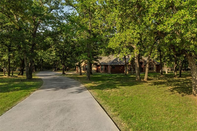 349 Sandpiper Drive, Weatherford TX 76088 - Photo 3