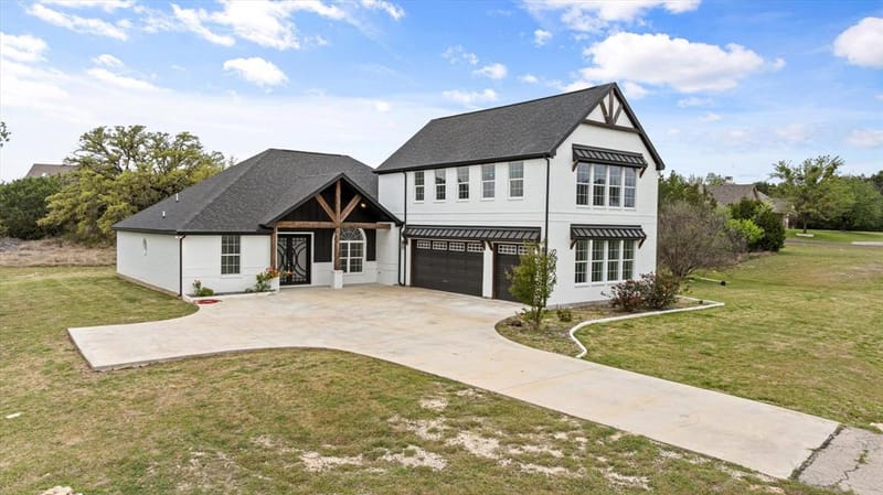 2902 Davis Road, Granbury TX 76049