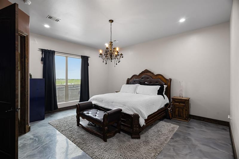 1395 Private Road 4011, Decatur TX 76234 - Photo 8