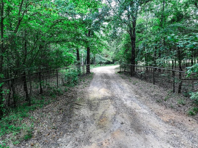 220 County Road 4577, Sulphur Springs TX 75482 - Photo 23