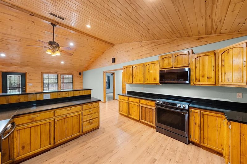 220 County Road 4577, Sulphur Springs TX 75482 - Photo 10