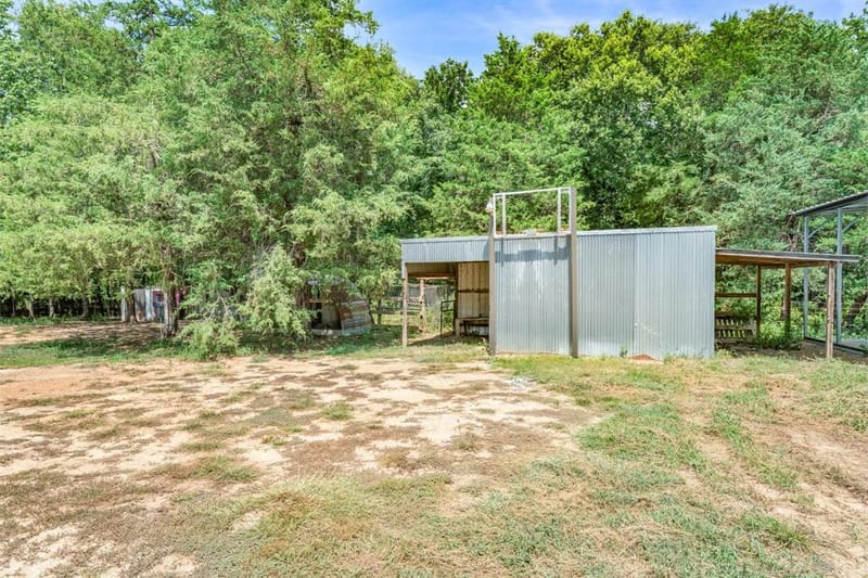 220 County Road 4577, Sulphur Springs TX 75482 - Photo 29