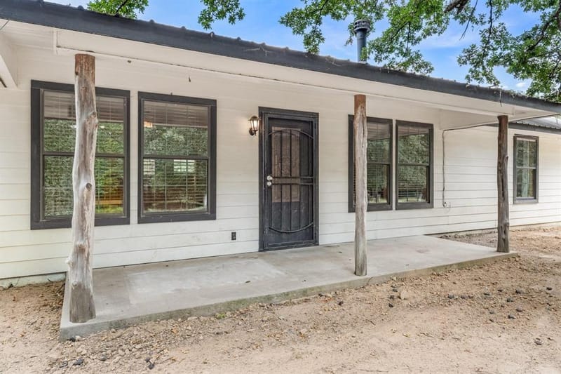 220 County Road 4577, Sulphur Springs TX 75482 - Photo 4