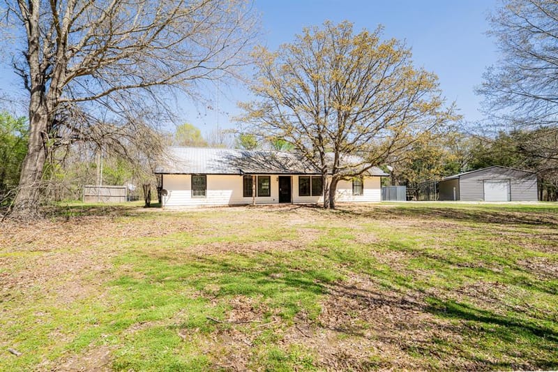 220 County Road 4577, Sulphur Springs TX 75482 - Photo 25