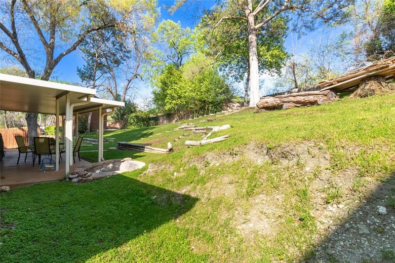 2422 Santa Cruz Drive, Dallas TX 75227 - Photo 27