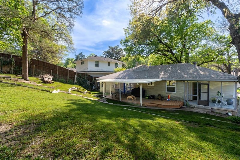 2422 Santa Cruz Drive, Dallas TX 75227 - Photo 28