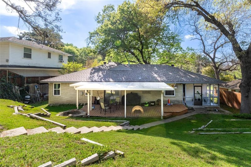 2422 Santa Cruz Drive, Dallas TX 75227 - Photo 29