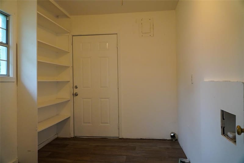 403 N Fairview Street, Keene TX 76059 - Photo 10