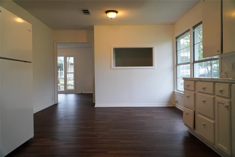 403 N Fairview Street, Keene TX 76059 - Photo 14