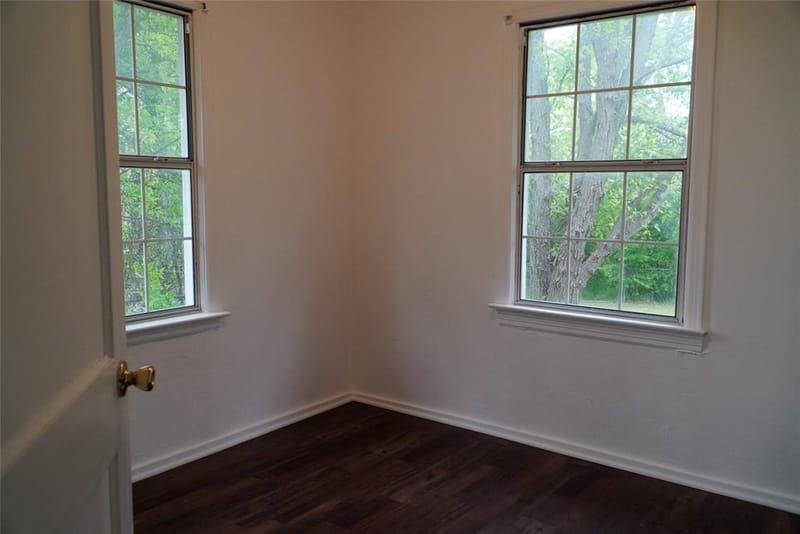 403 N Fairview Street, Keene TX 76059 - Photo 19