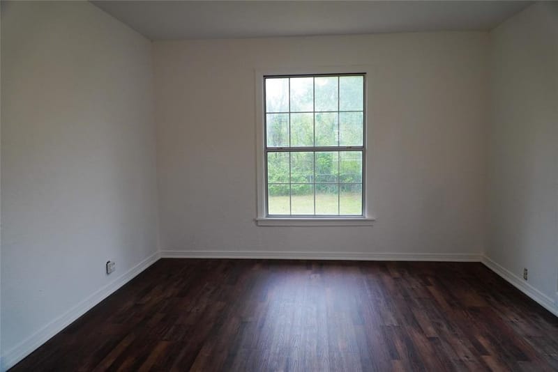 403 N Fairview Street, Keene TX 76059 - Photo 8