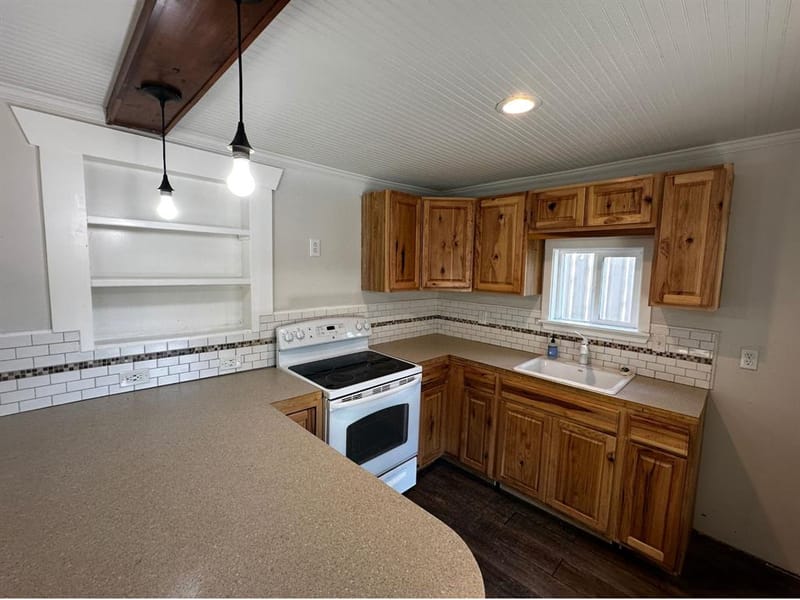 310 Cedar Point Circle, Gordonville TX 76245 - Photo 2