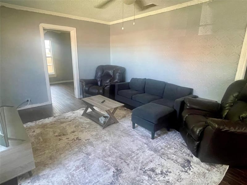 220 Ponder Street, Sulphur Springs TX 75482 - Photo 3