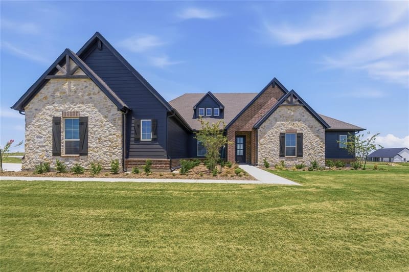 2305 Gypsum Street, Krum TX 76249 - Photo 2