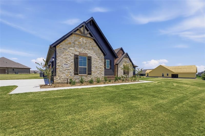 2305 Gypsum Street, Krum TX 76249 - Photo 4