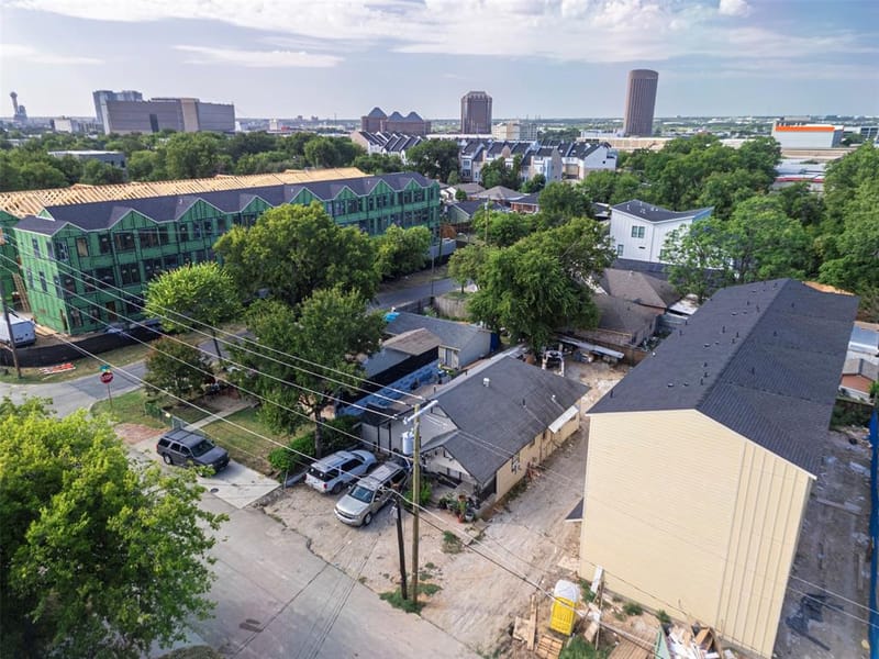 4707 Sylvester, Dallas TX 75219 - Photo 2
