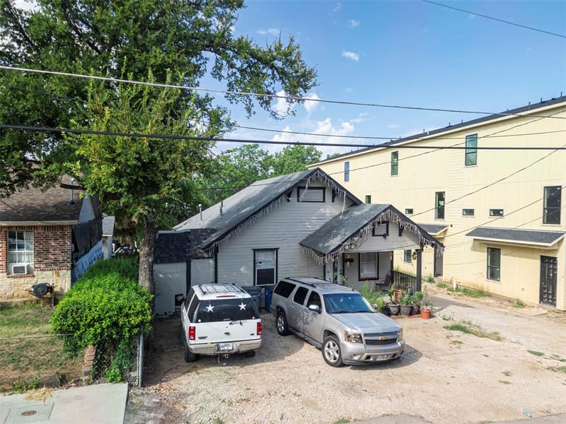 4707 Sylvester, Dallas TX 75219 - Photo 3
