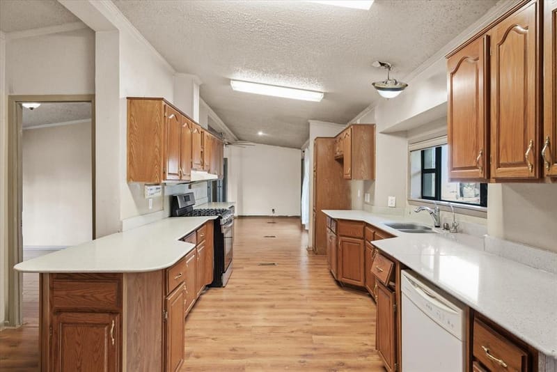 25294 HWY 80, Grand Saline TX 75140 - Photo 17