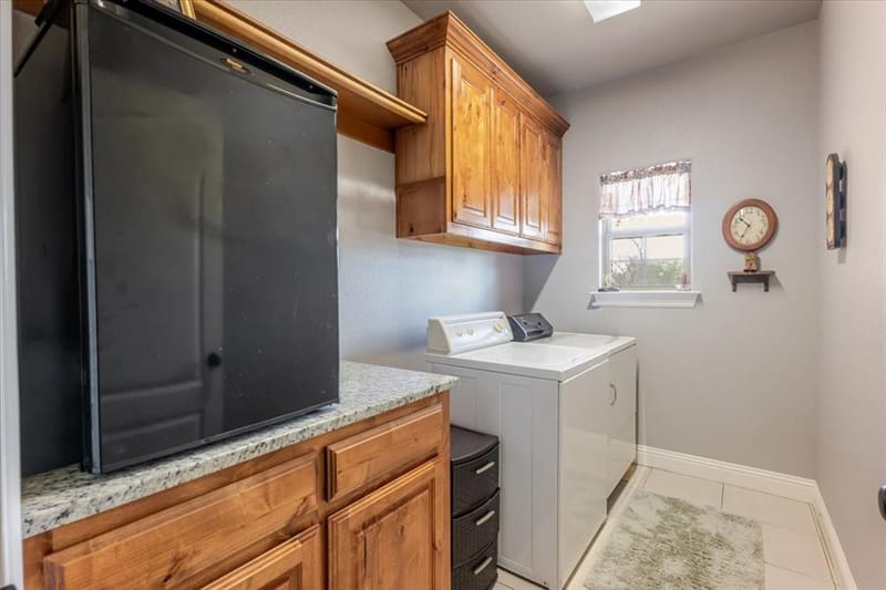 140 Pine Road, Poolville TX 76487 - Photo 14