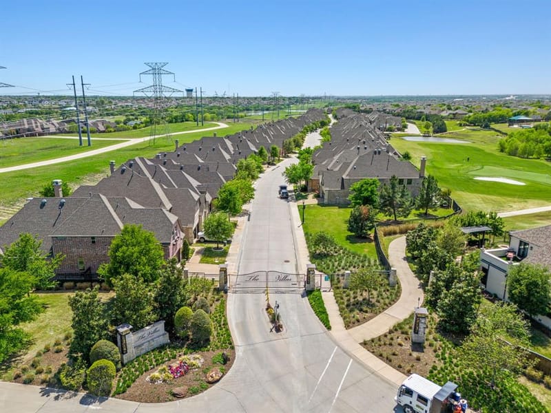 725 Royal Minister Boulevard, Lewisville TX 75056 - Photo 33