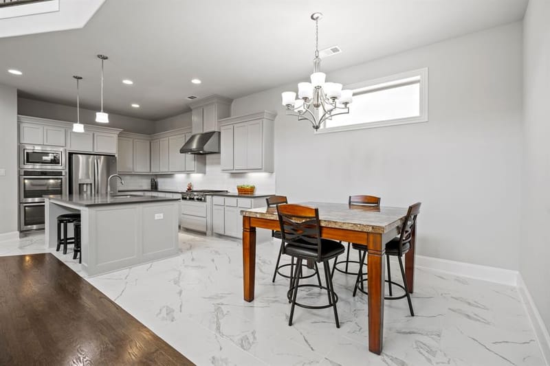 725 Royal Minister Boulevard, Lewisville TX 75056 - Photo 11