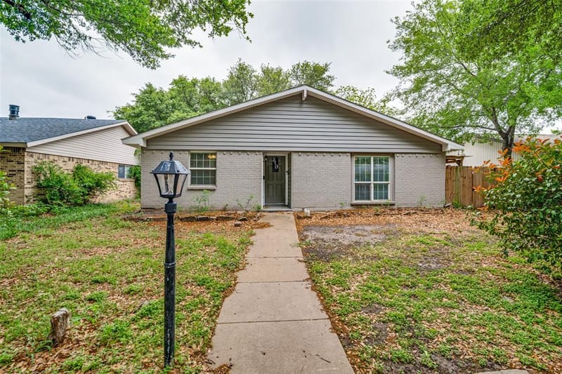 310 Thistle Drive, Garland TX 75043 - Photo 12