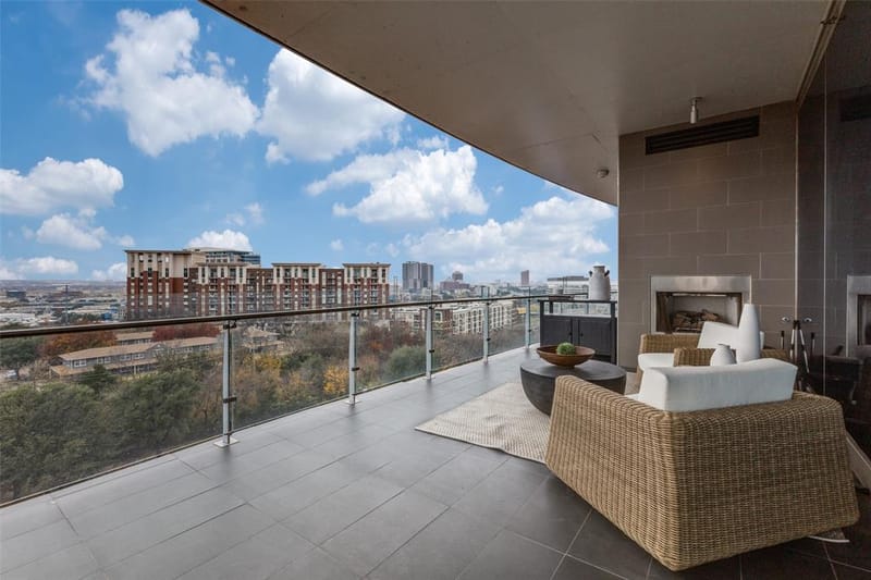 3130 N Harwood Street # 801, Dallas TX 75201 - Photo 27