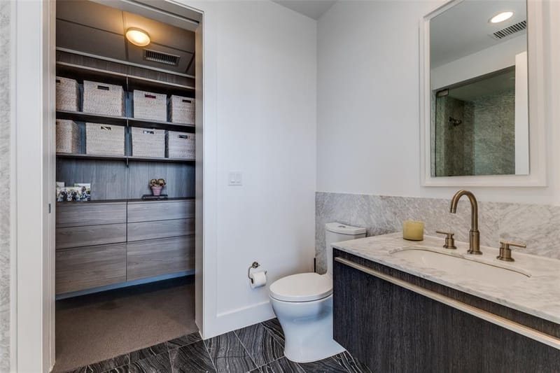 3130 N Harwood Street # 801, Dallas TX 75201 - Photo 25