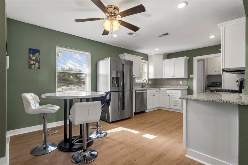 2425 Larchmont Drive, Mesquite TX 75150 - Photo 6