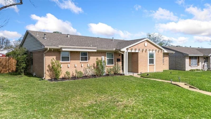 2425 Larchmont Drive, Mesquite TX 75150 - Photo 22