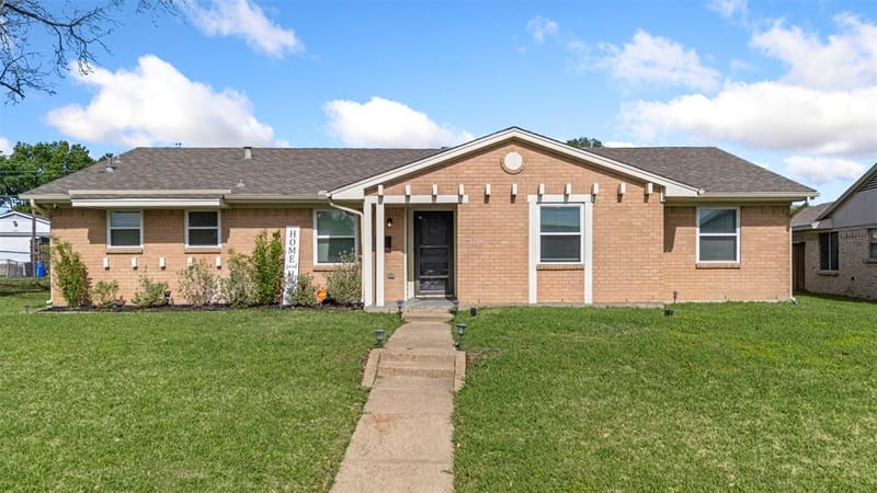 2425 Larchmont Drive, Mesquite TX 75150 - Photo 4