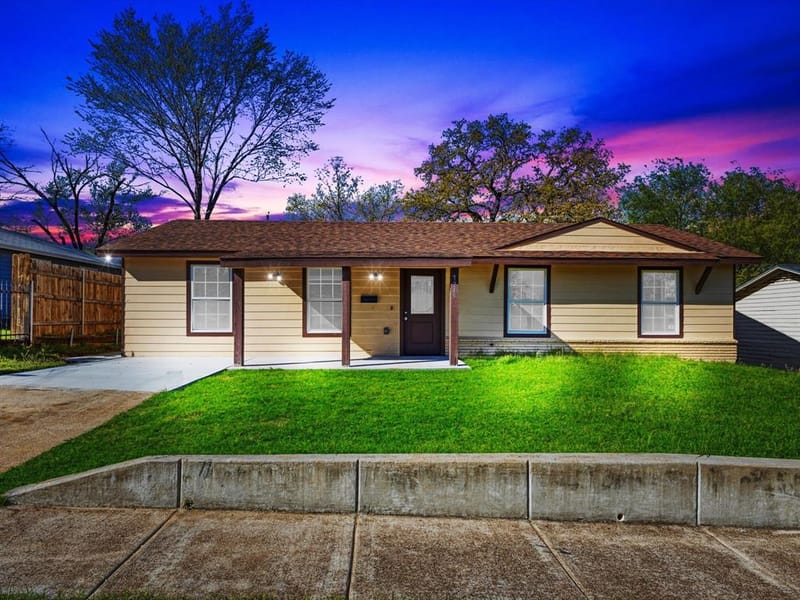 7245 Van Natta Lane, Fort Worth TX 76112 - Photo 30