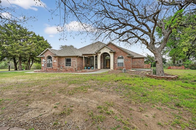 4851 Stout Road, Midlothian TX 76065
