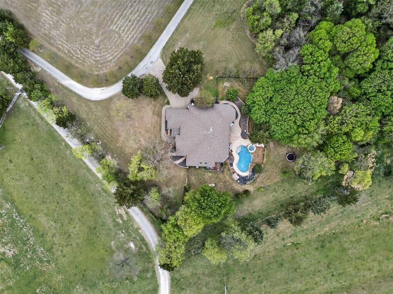 4851 Stout Road, Midlothian TX 76065 - Photo 34