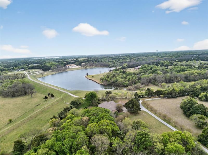 4851 Stout Road, Midlothian TX 76065 - Photo 35