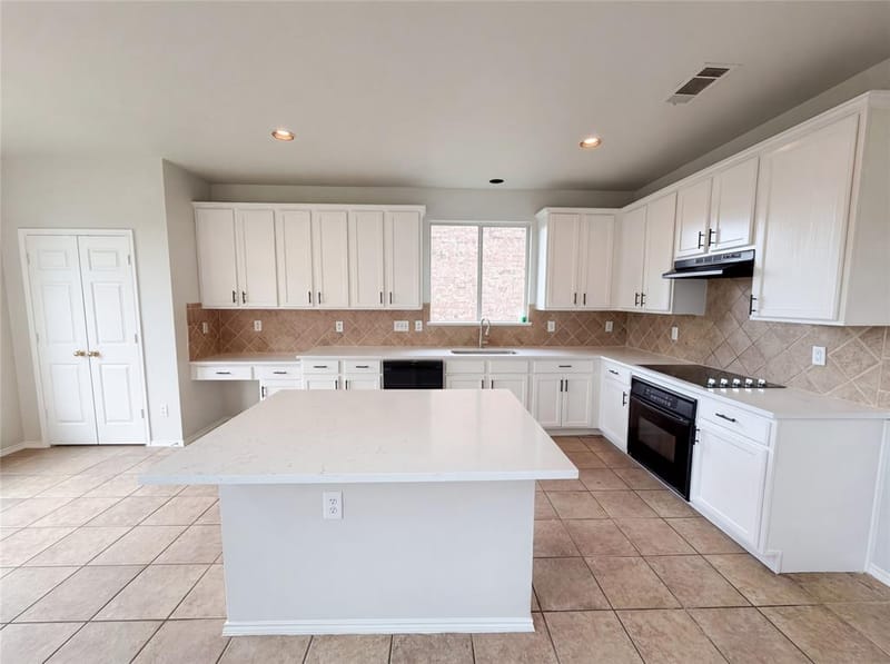 916 Matagorda Lane, DeSoto TX 75115 - Photo 10