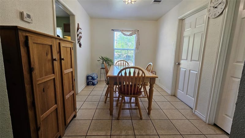 2835 Aster Street, Dallas TX 75211 - Photo 14