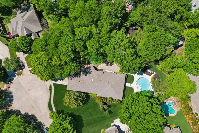 732 Creek Valley Court, Allen TX 75002 - Photo 2