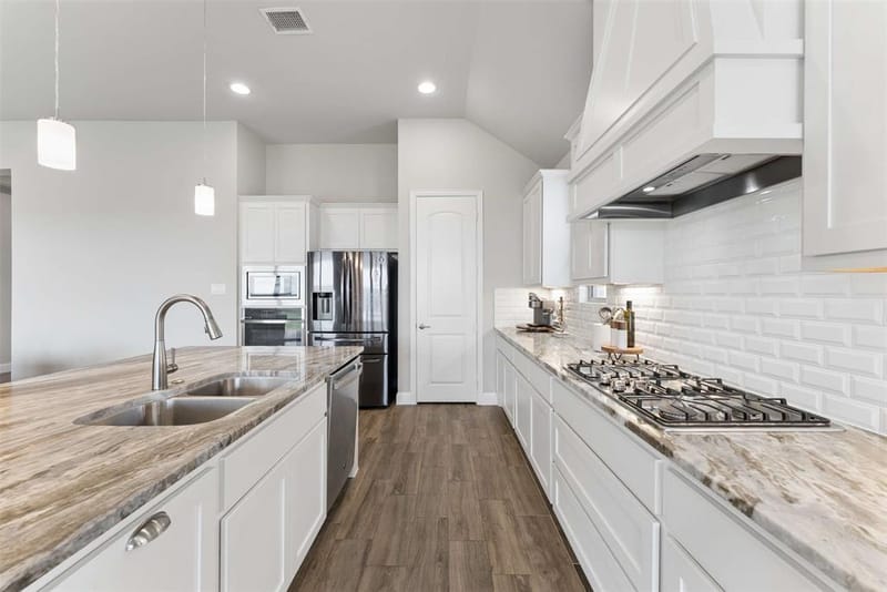 1817 Scotney Court, Celina TX 75009 - Photo 8
