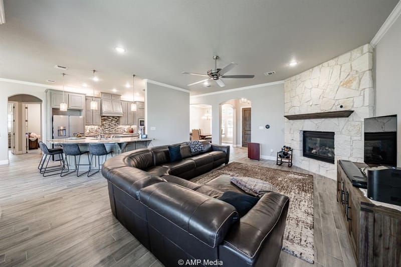 408 Lake Arbor Drive, Weatherford TX 76088 - Photo 14