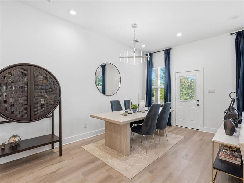 1730 Vilbig Road, Dallas TX 75208 - Photo 7