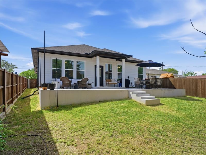 1730 Vilbig Road, Dallas TX 75208 - Photo 20