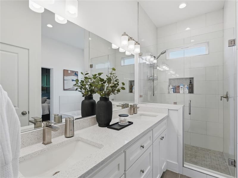 1730 Vilbig Road, Dallas TX 75208 - Photo 11