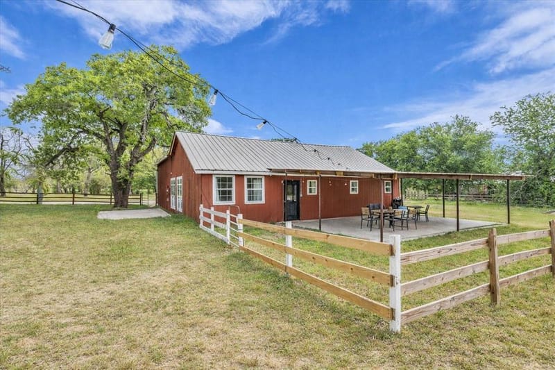261 Windmill Lane, Waco TX 76705