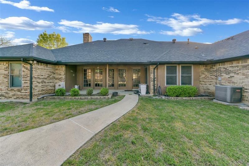 1011 Briar Hill Circle, Duncanville TX 75137 - Photo 35