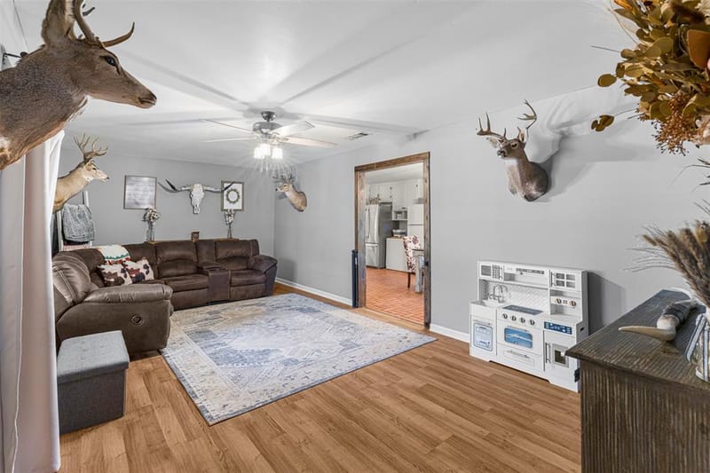 602 Colonial Drive, Athens TX 75751 - Photo 6