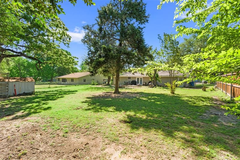 602 Colonial Drive, Athens TX 75751 - Photo 35