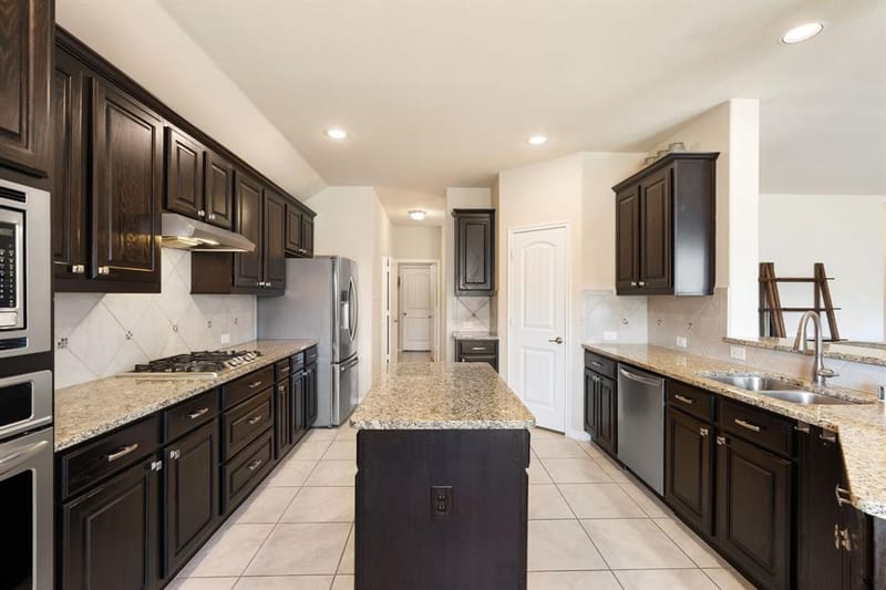 5130 Crawfish Lane, Garland TX 75043 - Photo 14